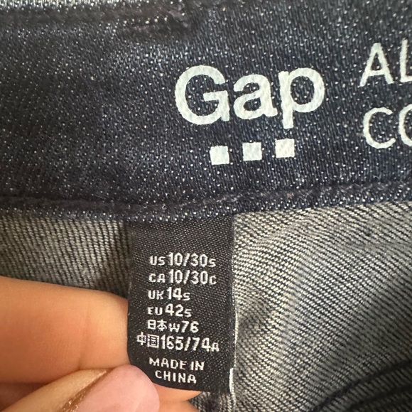 Gap Skinny Dark Wash Jeans- Size 10 - Picture 4 of 7
